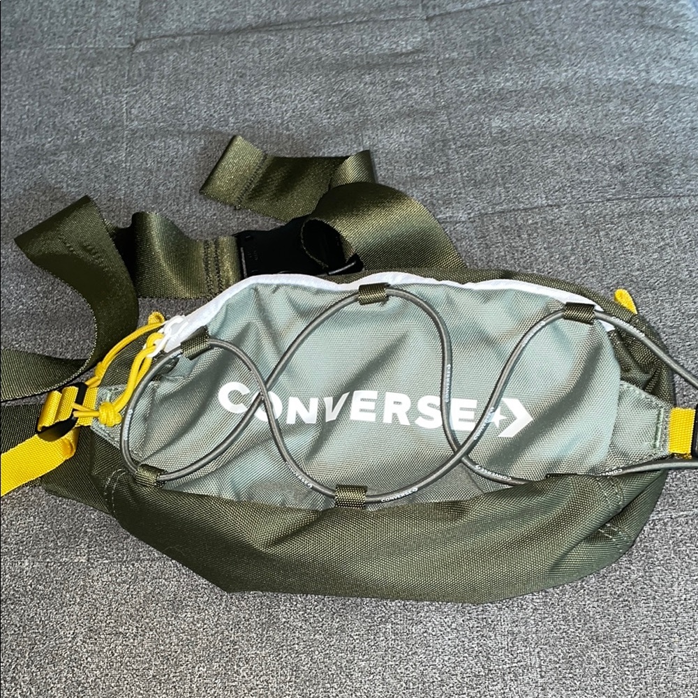 Converse Swap out sling Olive‎ and Yellow Belt Bag